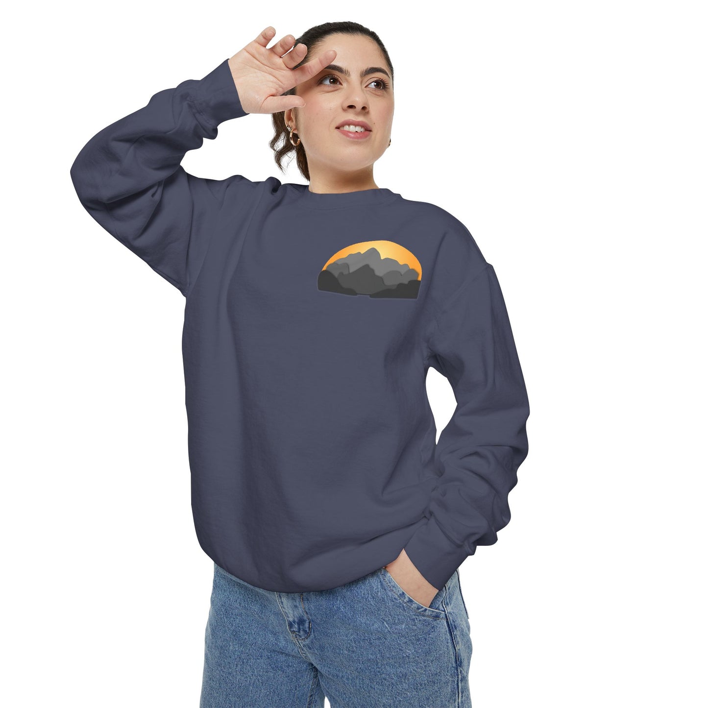 Sunset Mountain Pocket Design Sweatshirt